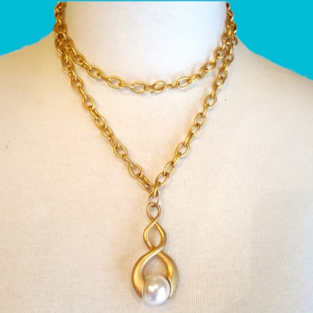VTG. 80s GOLD‎ 3 TWIST PEARL BALL NECKLACE
